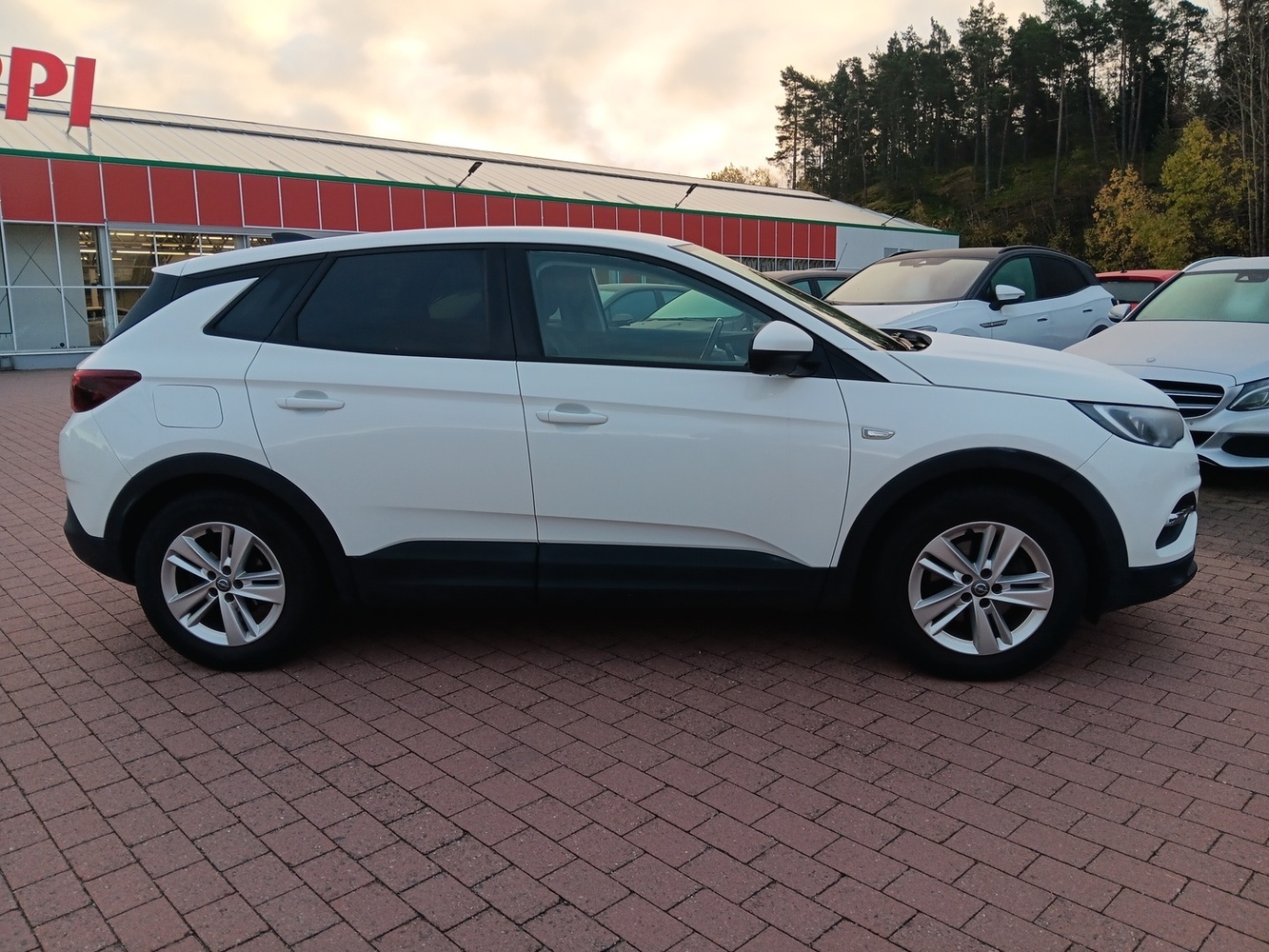 Opel Grandland X vaihtoauto