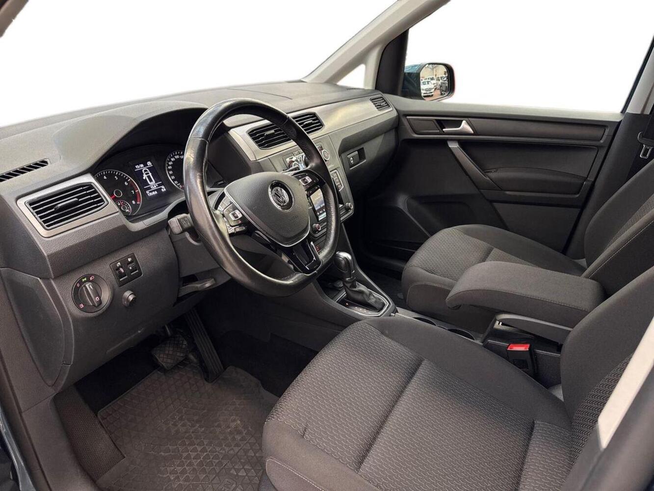 Volkswagen Caddy Maxi vaihtoauto