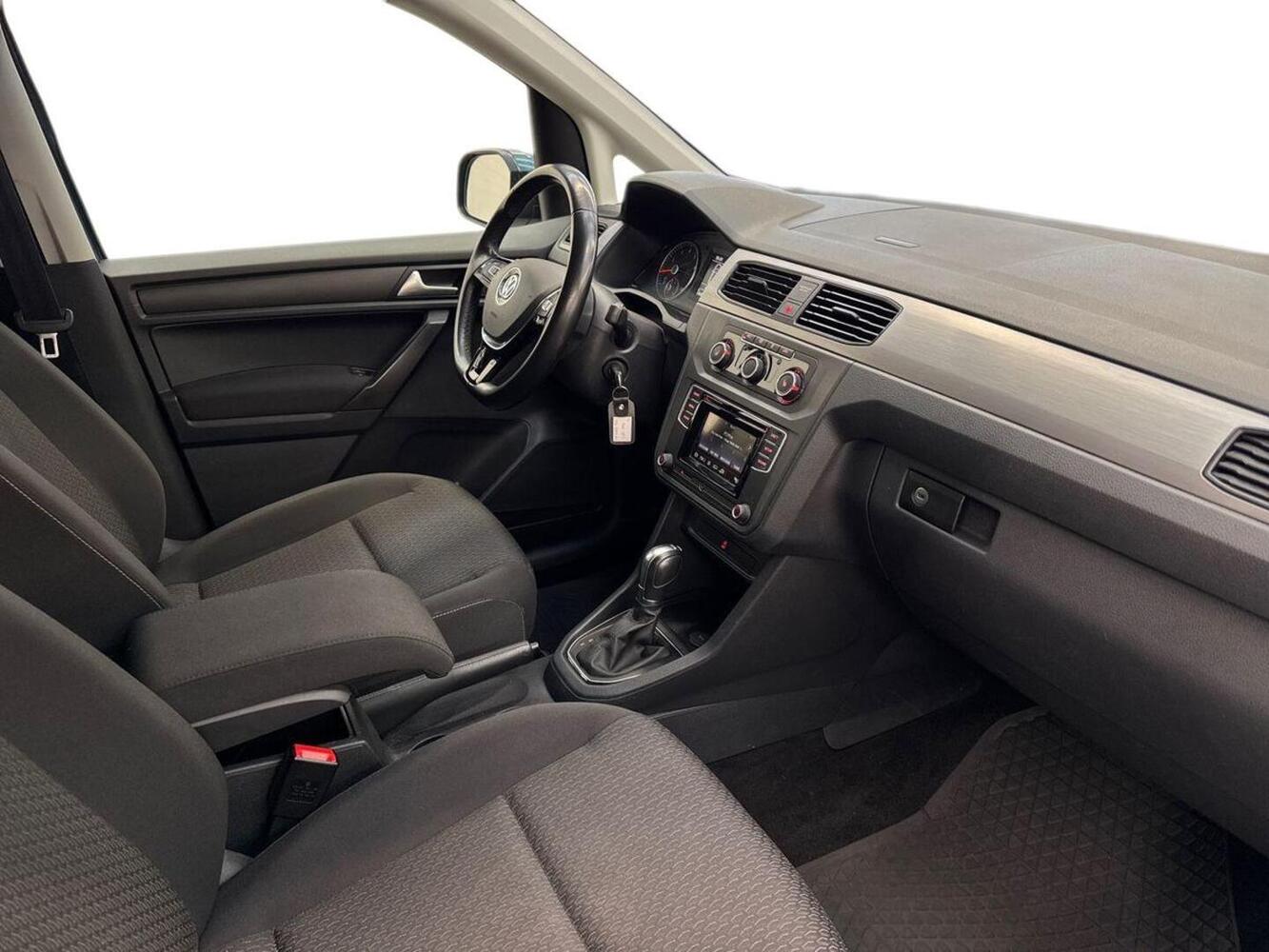 Volkswagen Caddy Maxi vaihtoauto