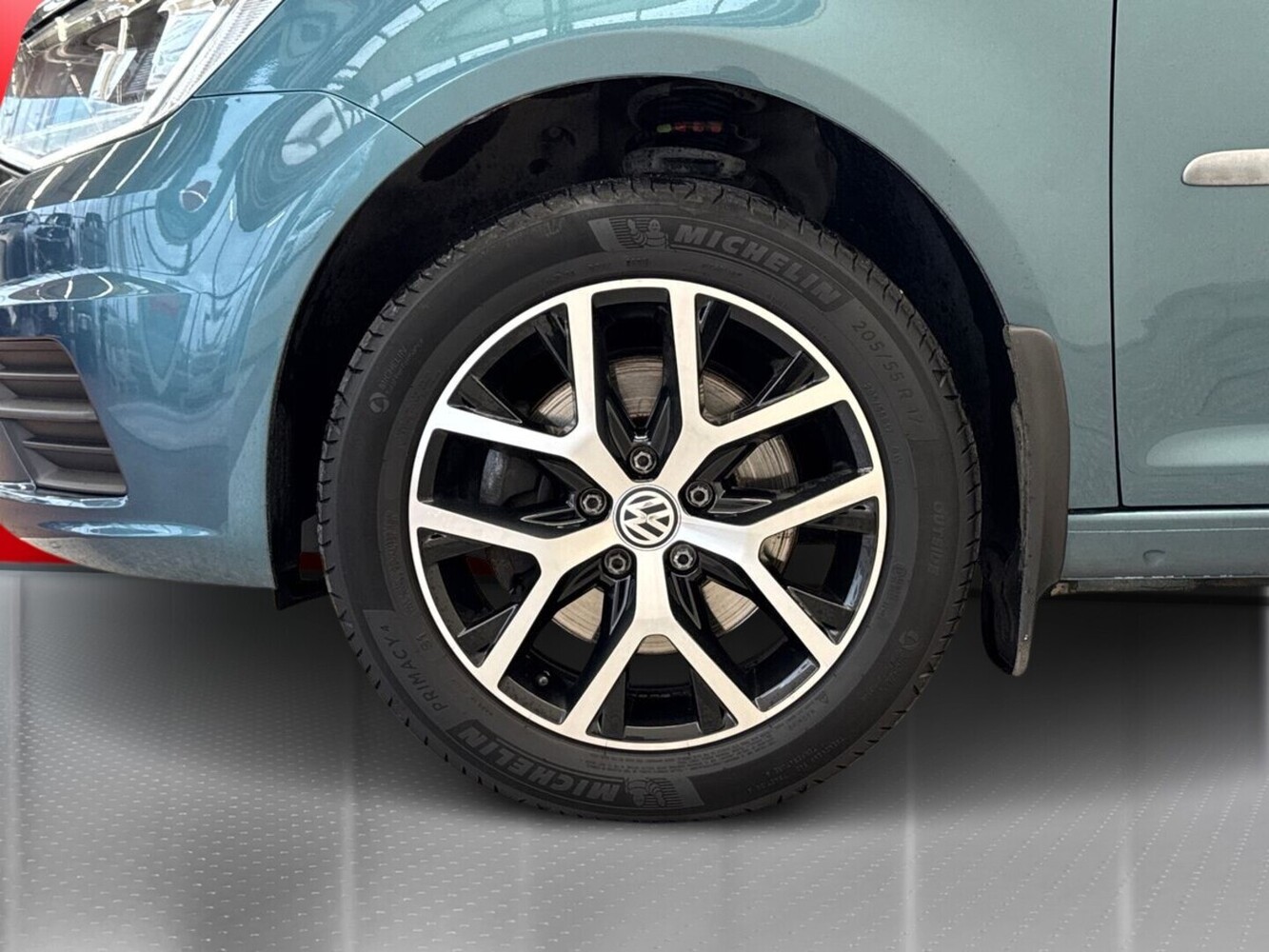 Volkswagen Caddy Maxi vaihtoauto