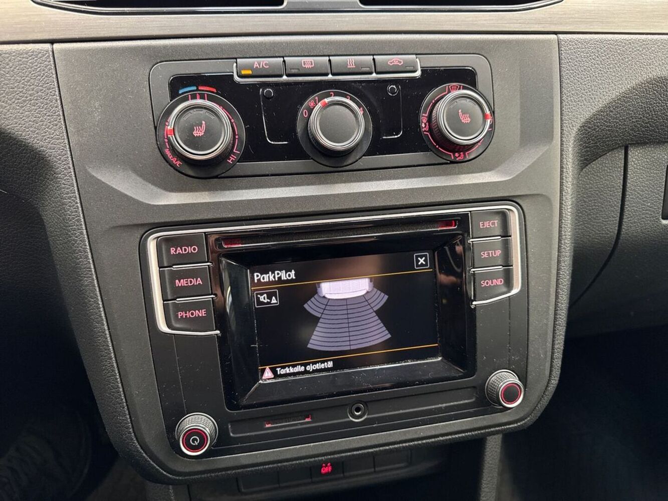 Volkswagen Caddy Maxi vaihtoauto