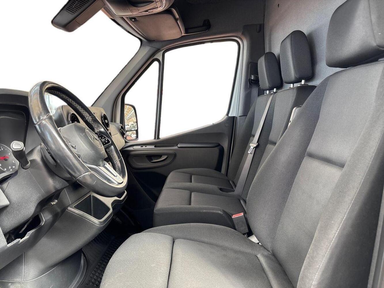 Mercedes-Benz Sprinter vaihtoauto