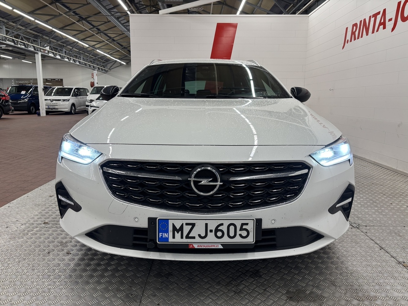 Opel Insignia vaihtoauto