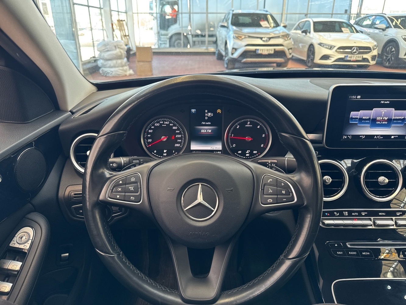 Mercedes-Benz C vaihtoauto