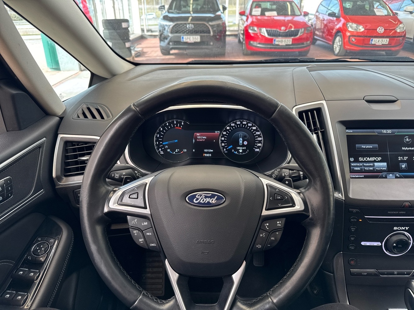 Ford S-MAX vaihtoauto