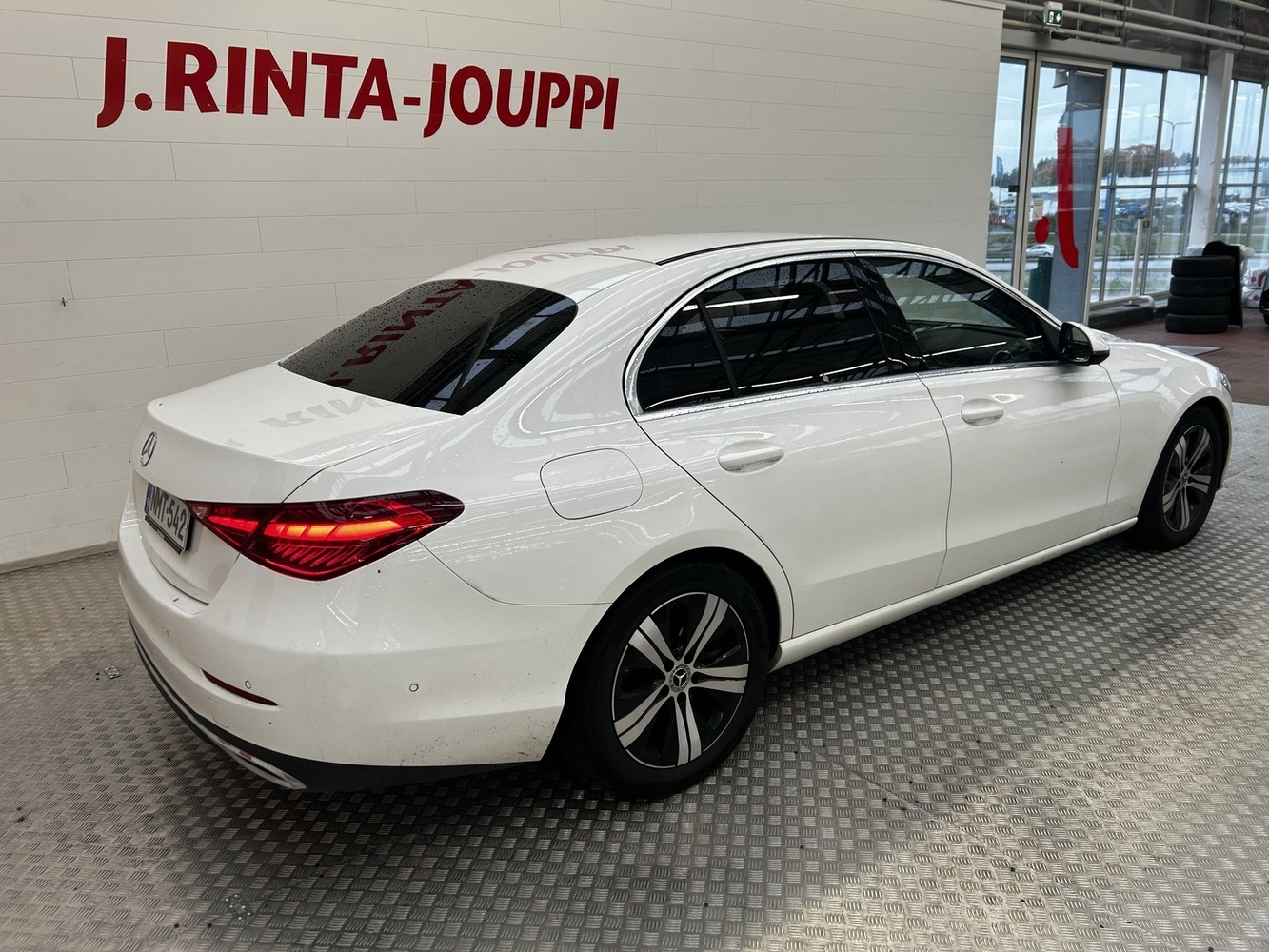 Mercedes-Benz C vaihtoauto