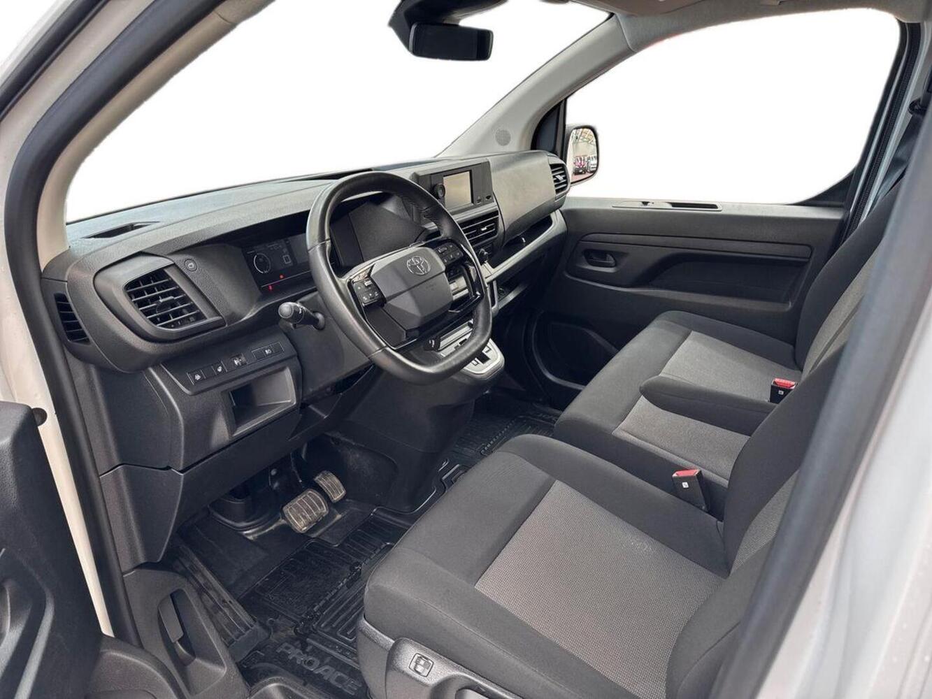 Toyota Proace vaihtoauto