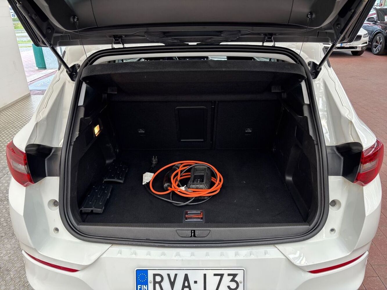 Opel Grandland vaihtoauto