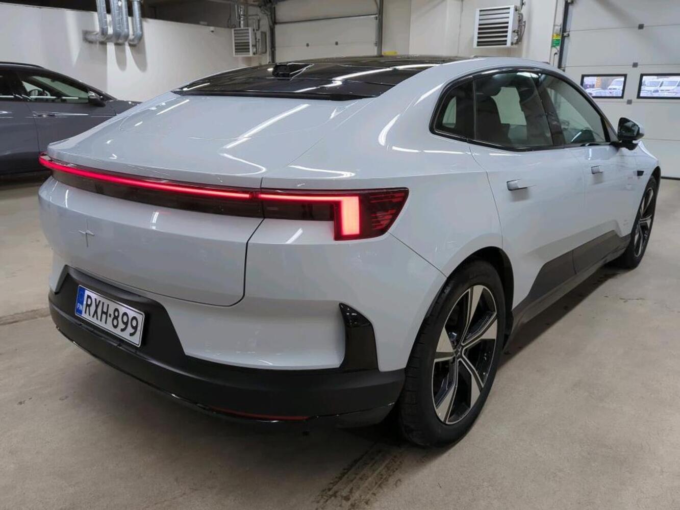 Polestar 4 vaihtoauto