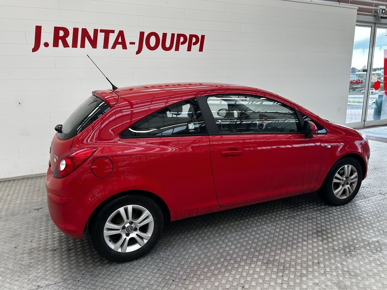 Opel Corsa vaihtoauto