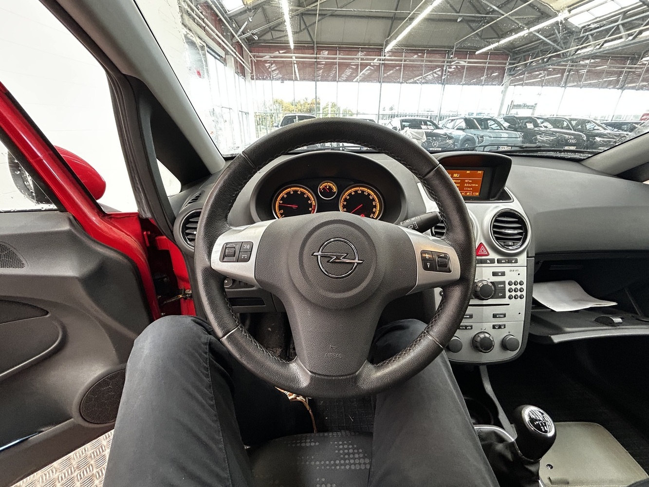 Opel Corsa vaihtoauto