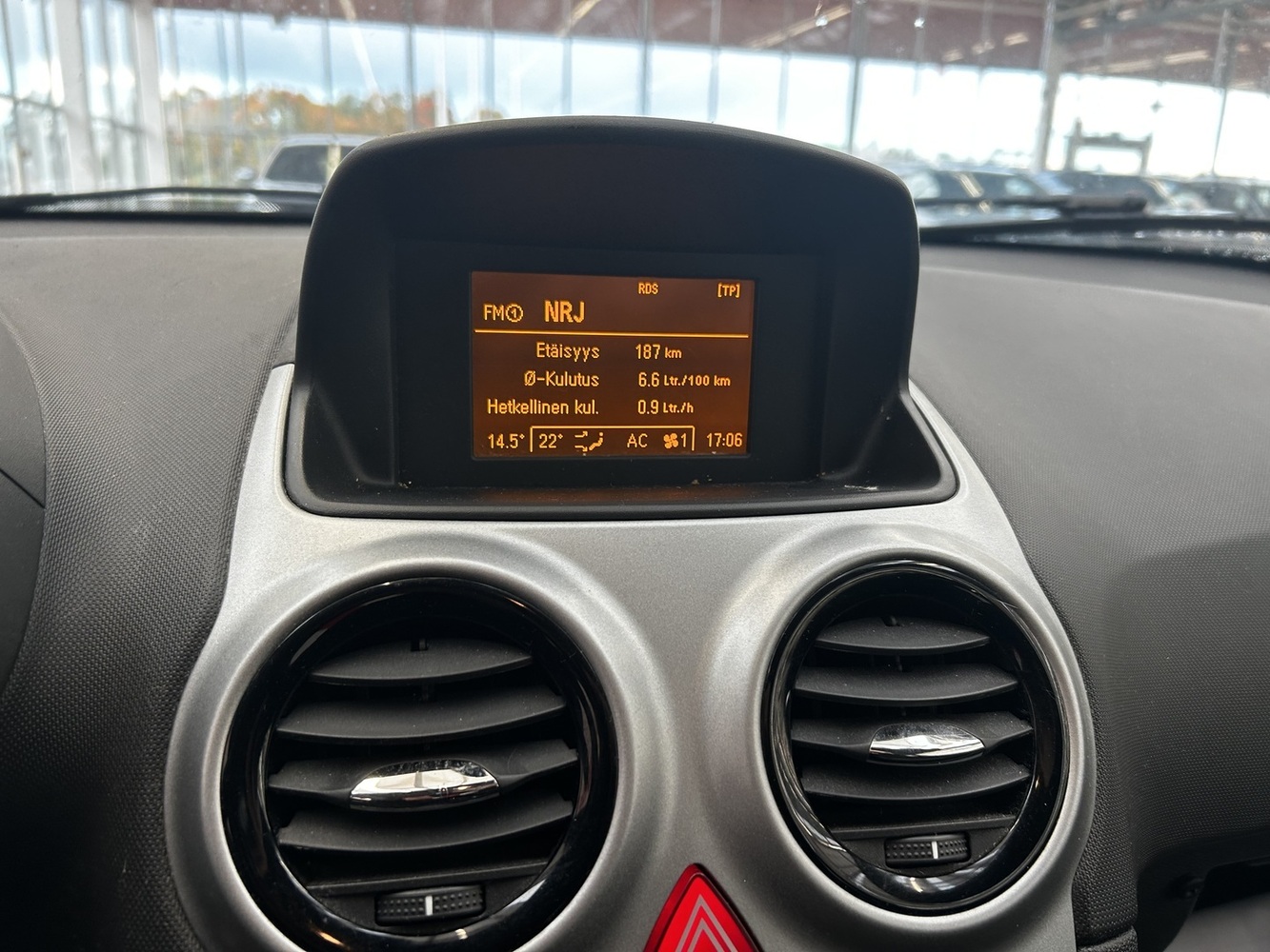 Opel Corsa vaihtoauto