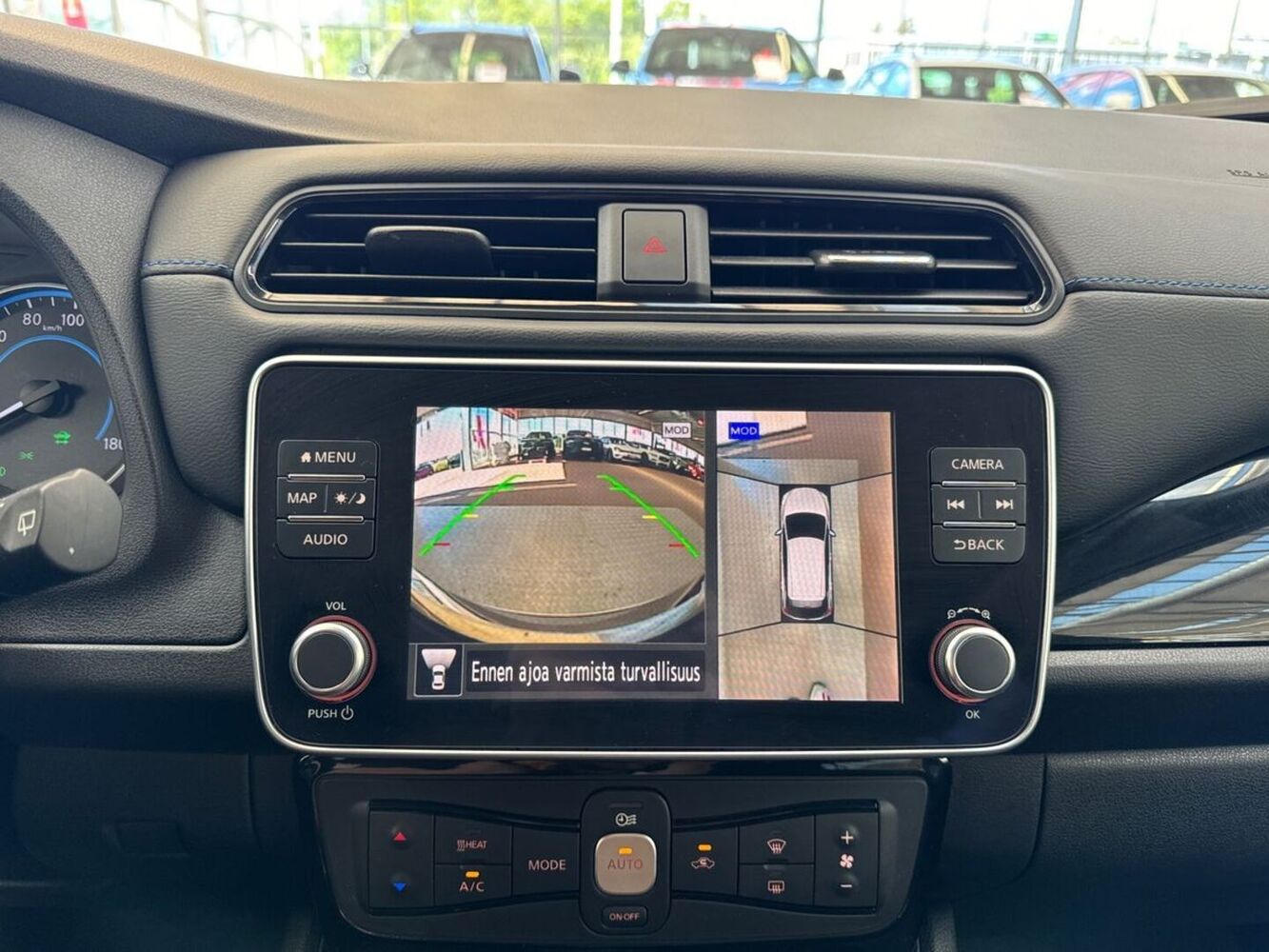 Nissan Leaf vaihtoauto
