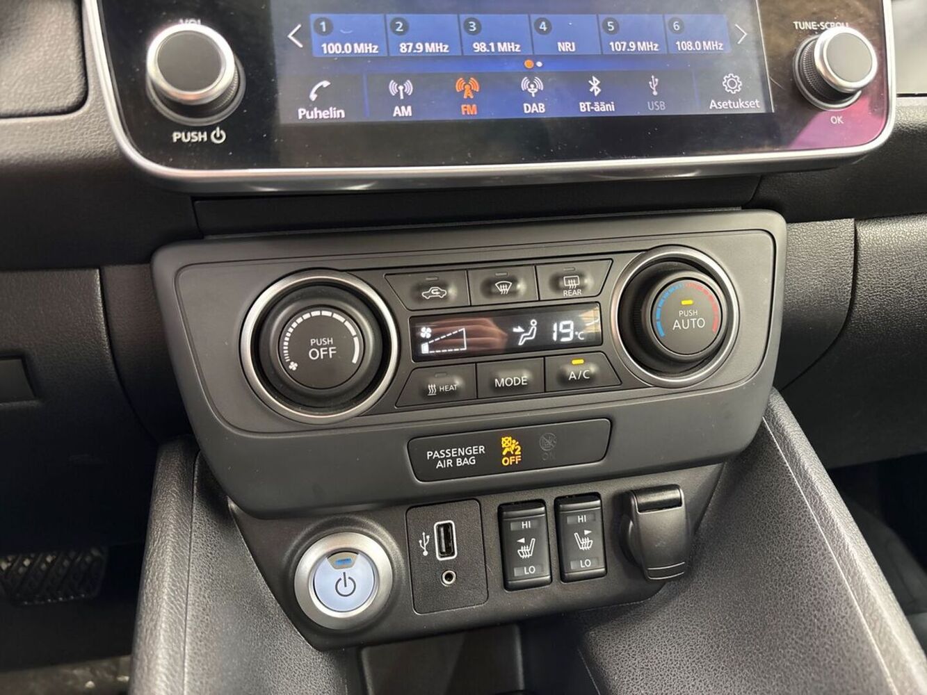 Nissan Leaf vaihtoauto