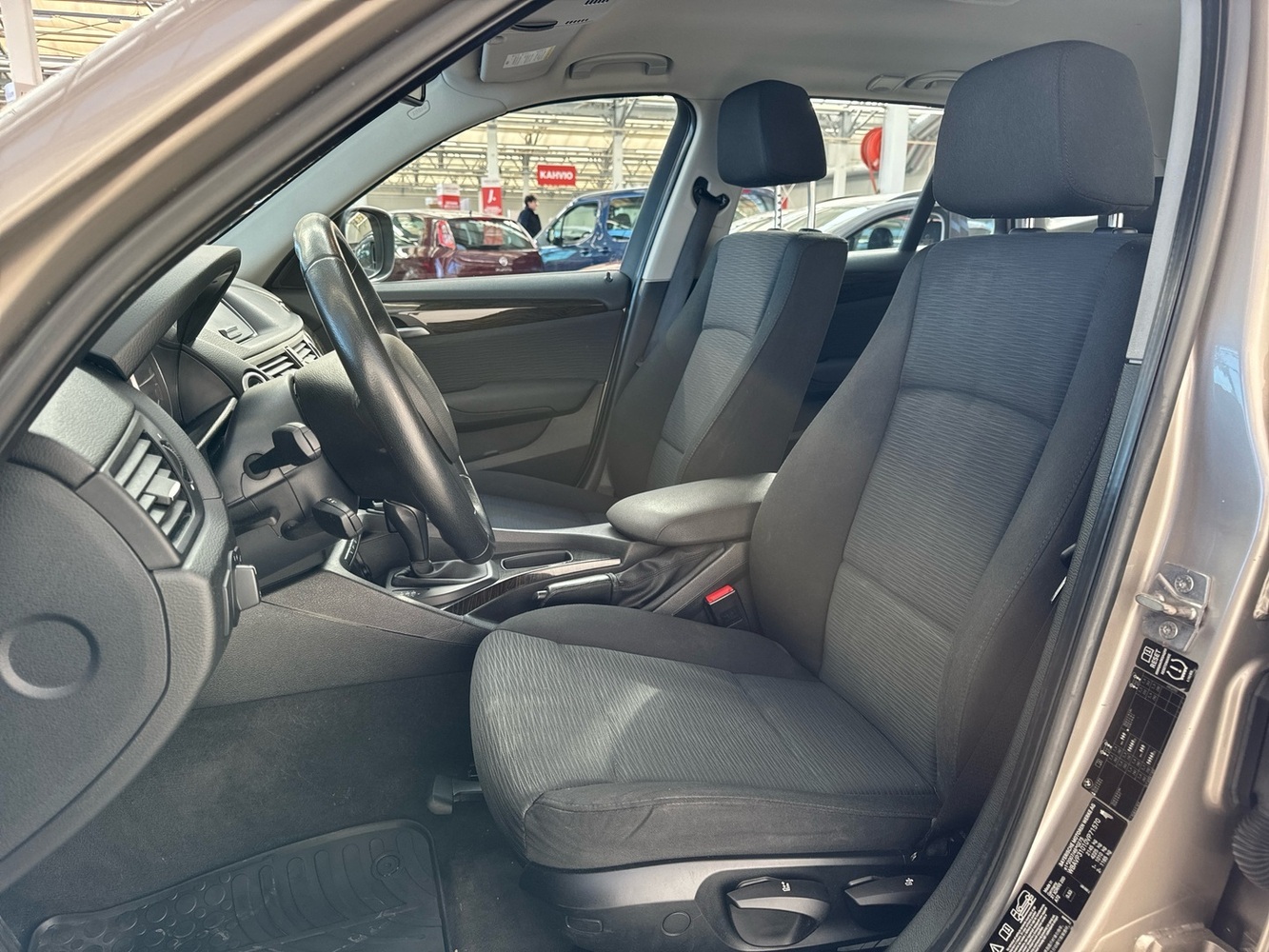 BMW X1 vaihtoauto