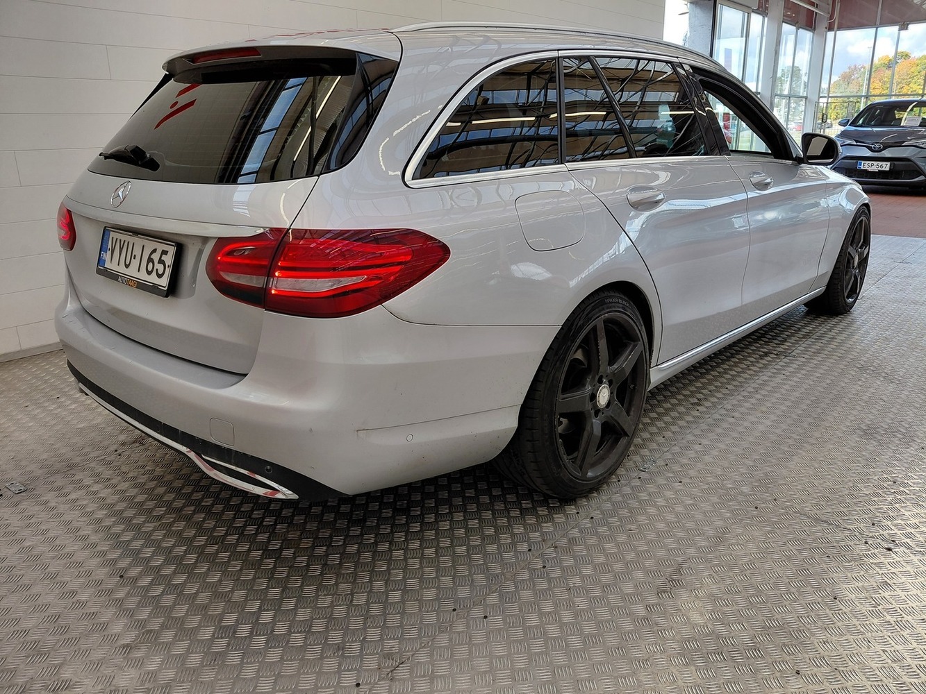 Mercedes-Benz C vaihtoauto