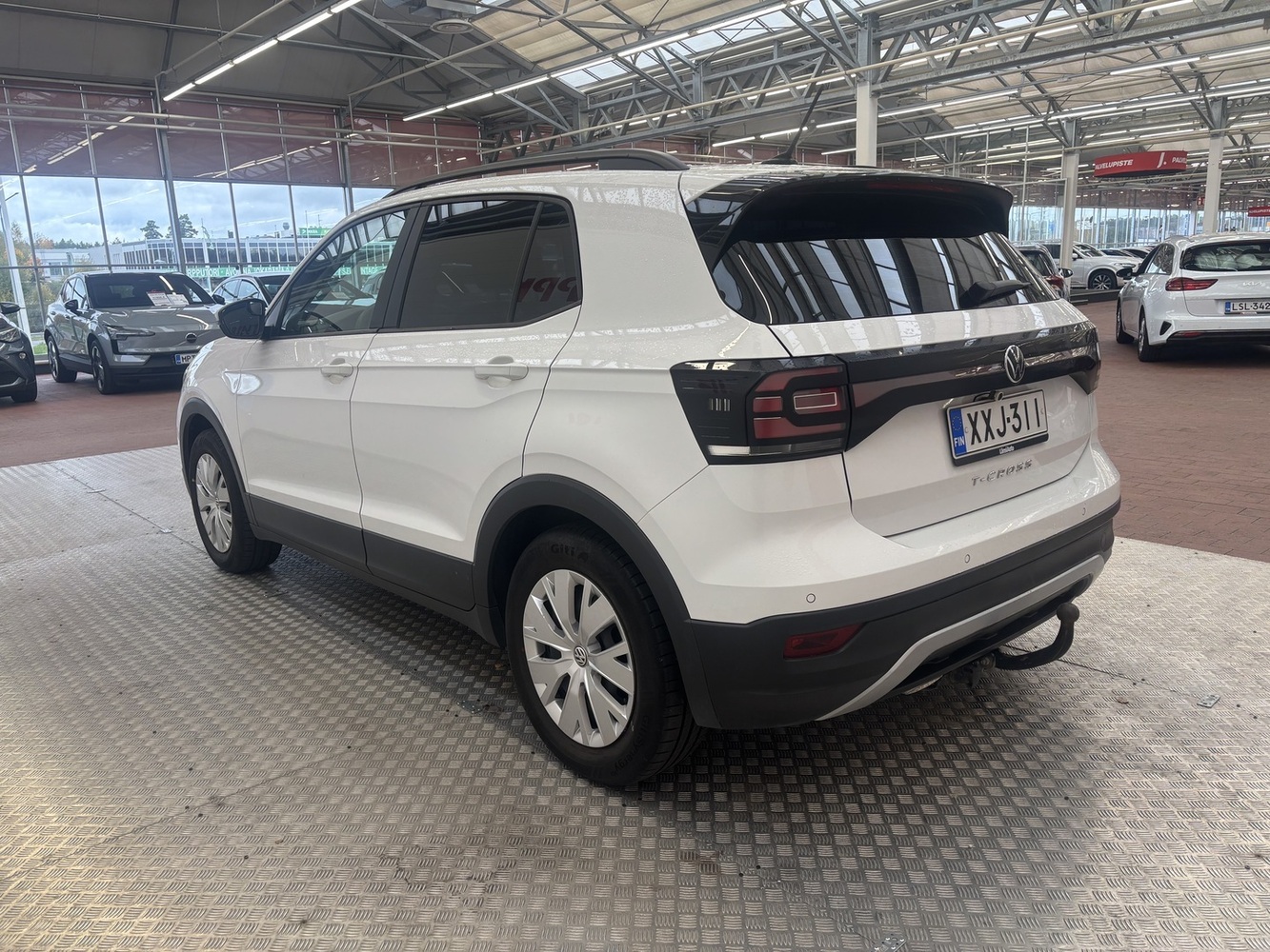 Volkswagen T-Cross vaihtoauto