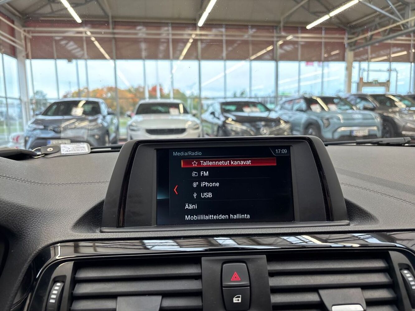 BMW 120 vaihtoauto