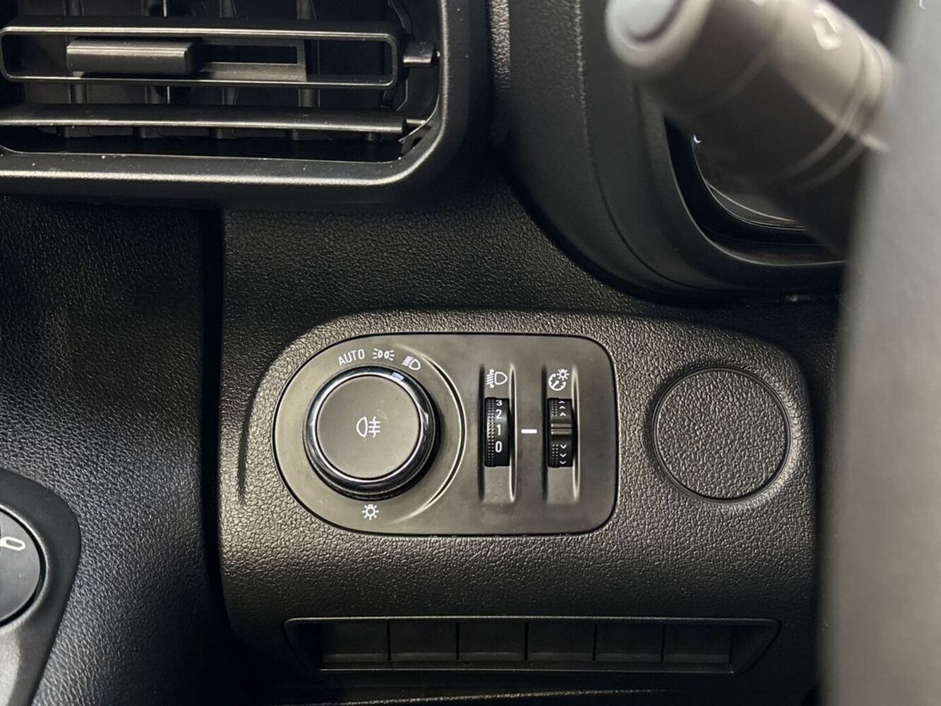Opel Combo vaihtoauto