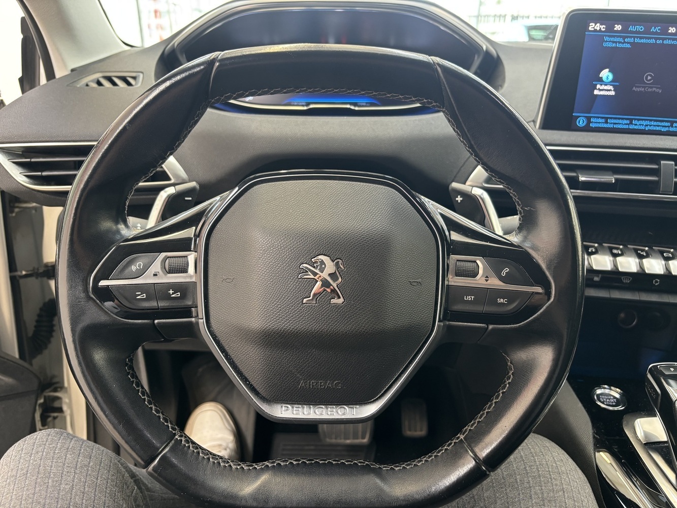 Peugeot 5008 vaihtoauto