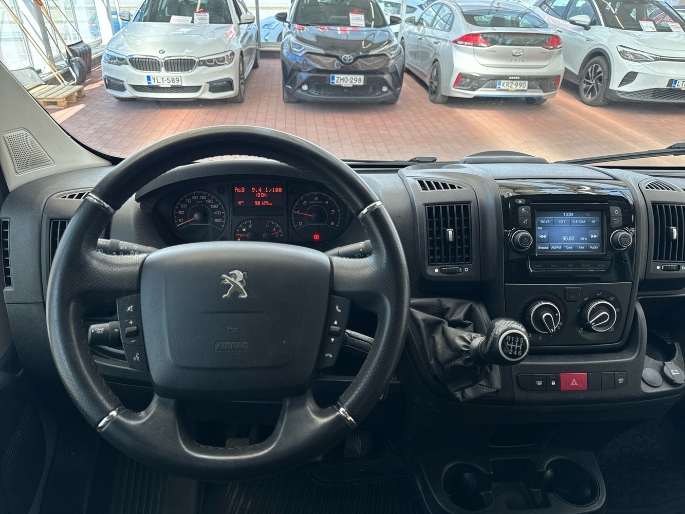 Peugeot Boxer vaihtoauto