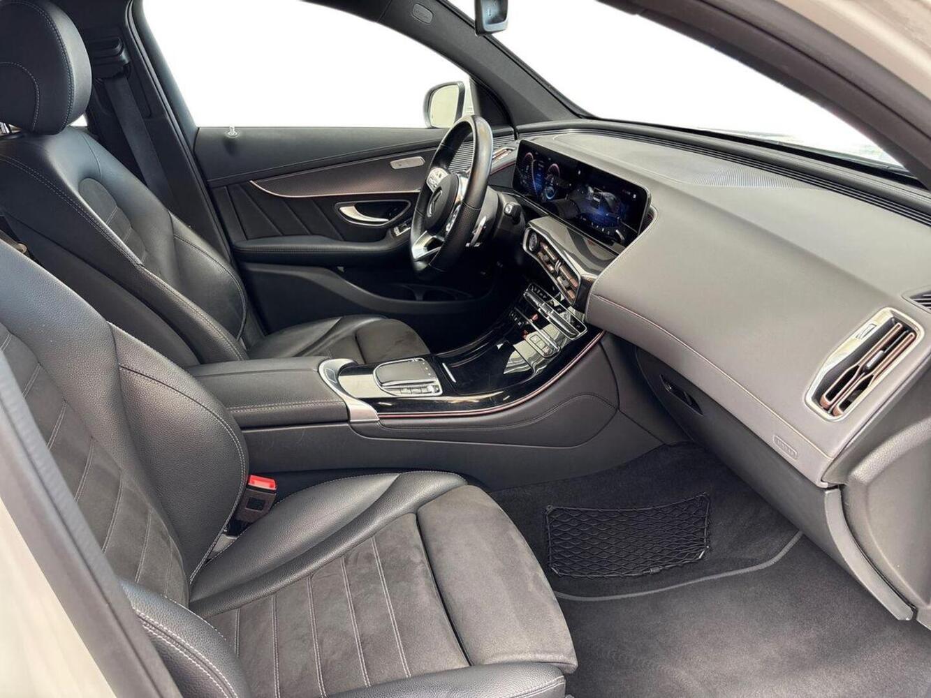 Mercedes-Benz EQC vaihtoauto