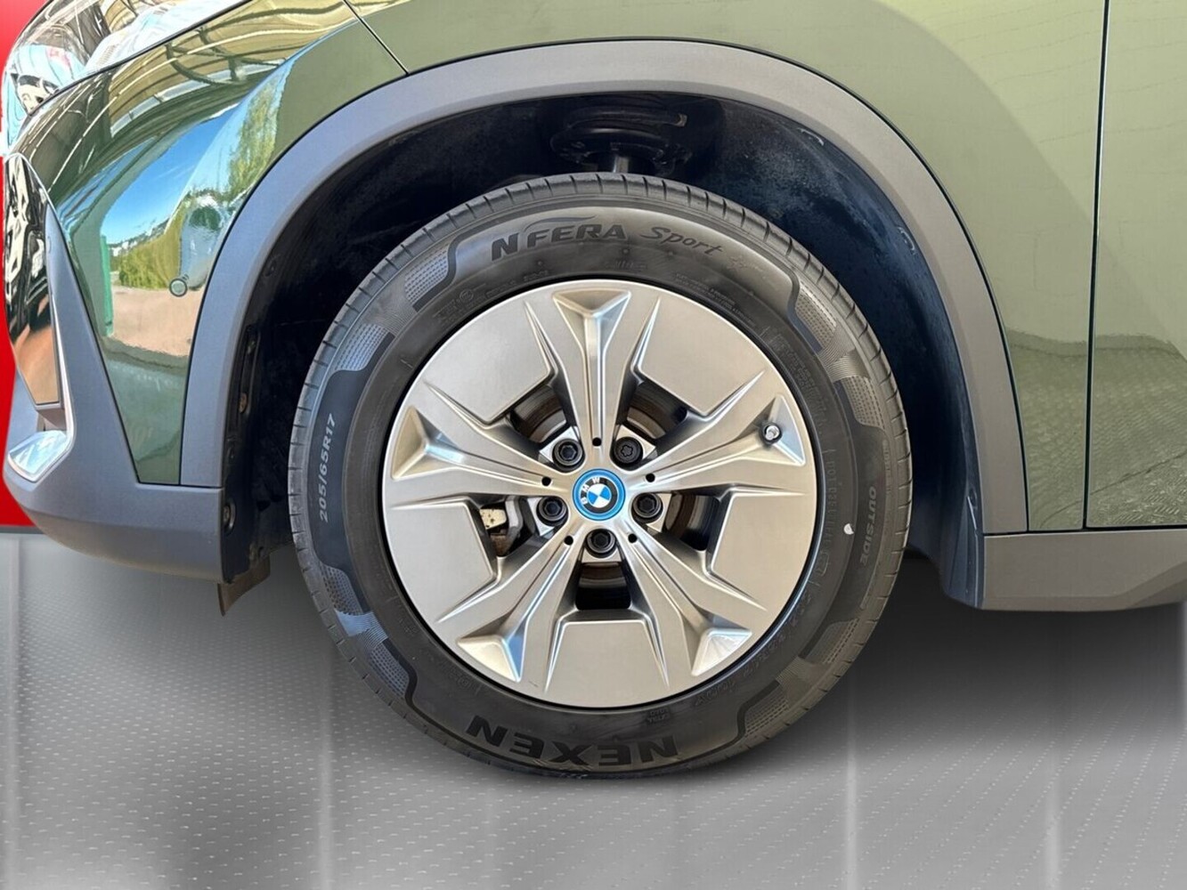BMW iX1 vaihtoauto