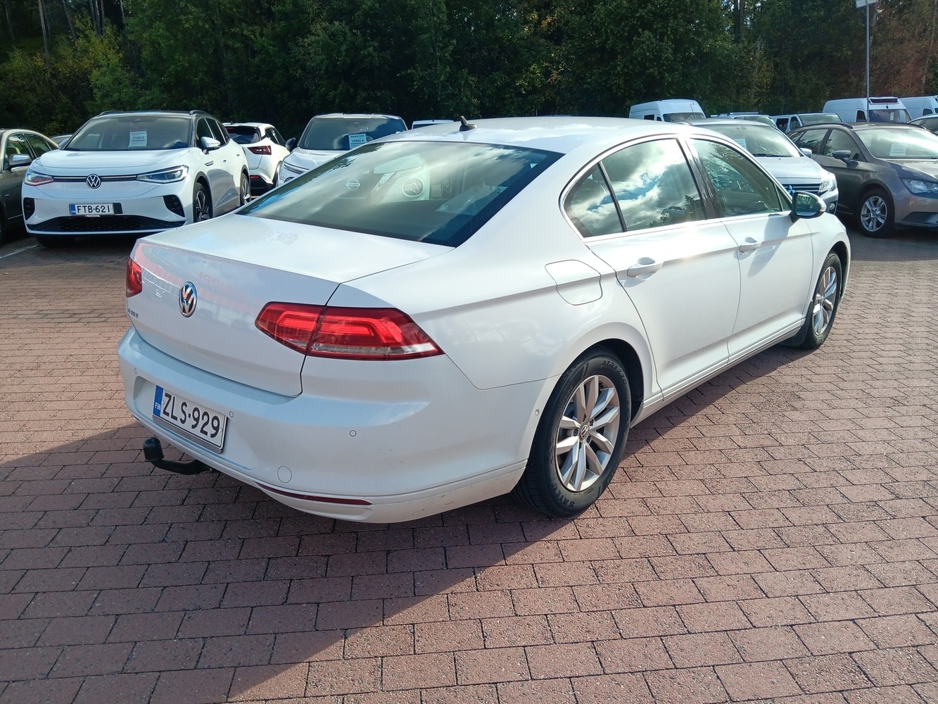 Volkswagen Passat vaihtoauto