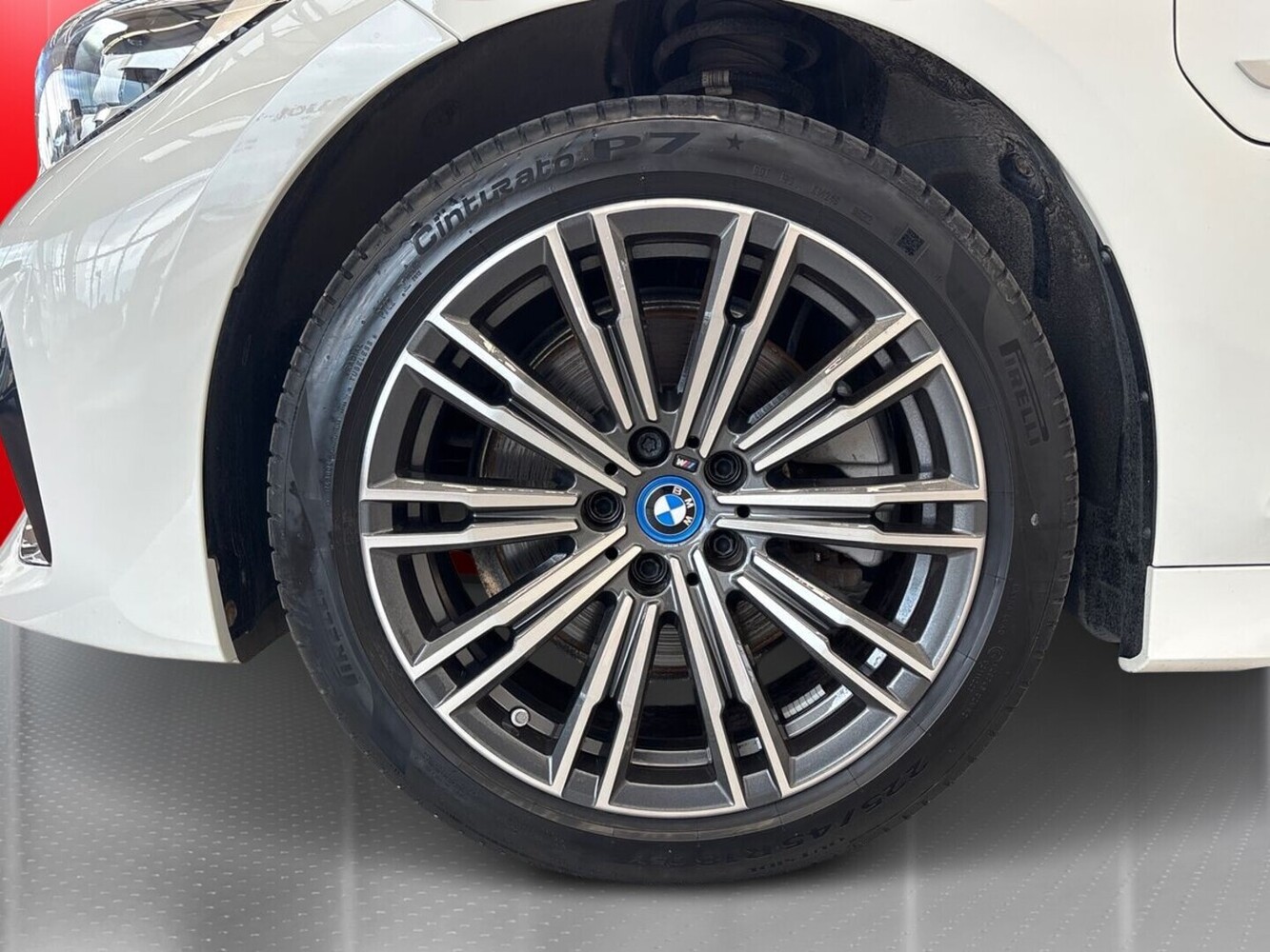 BMW 320 vaihtoauto