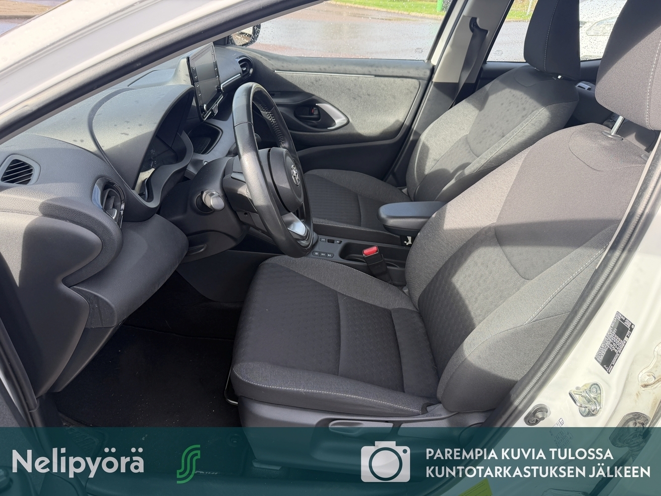 Toyota Yaris vaihtoauto
