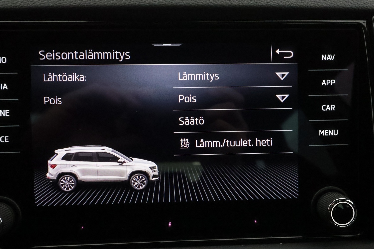 Skoda Karoq vaihtoauto