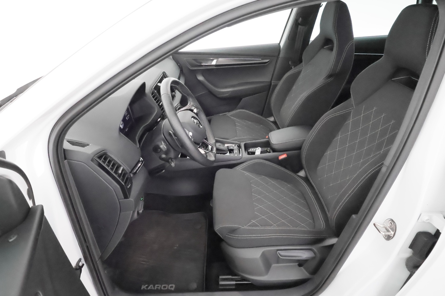 Skoda Karoq vaihtoauto