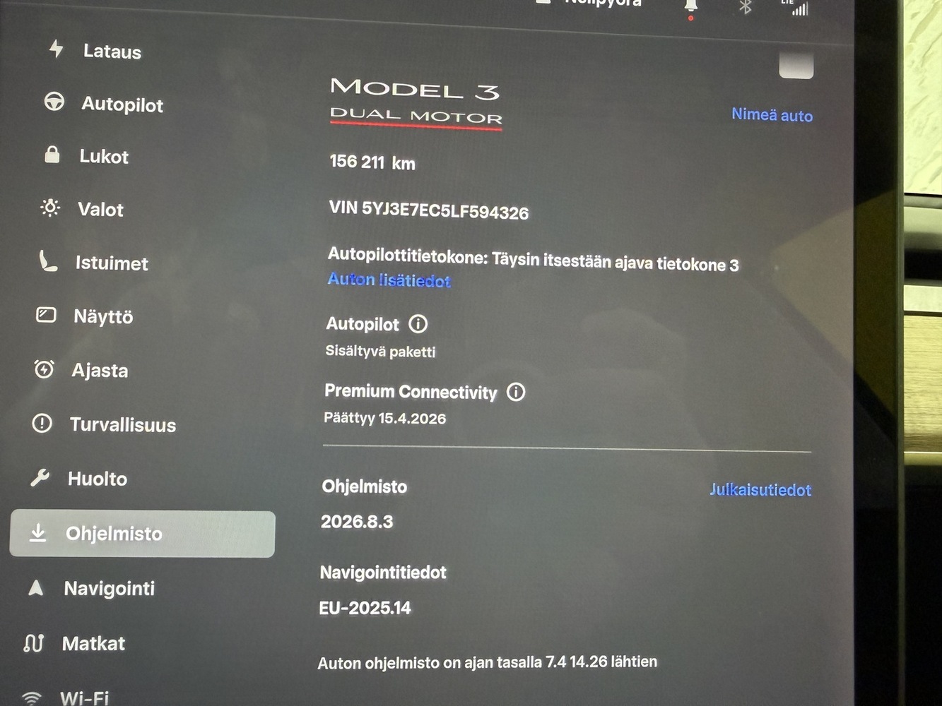 Tesla Model 3 vaihtoauto