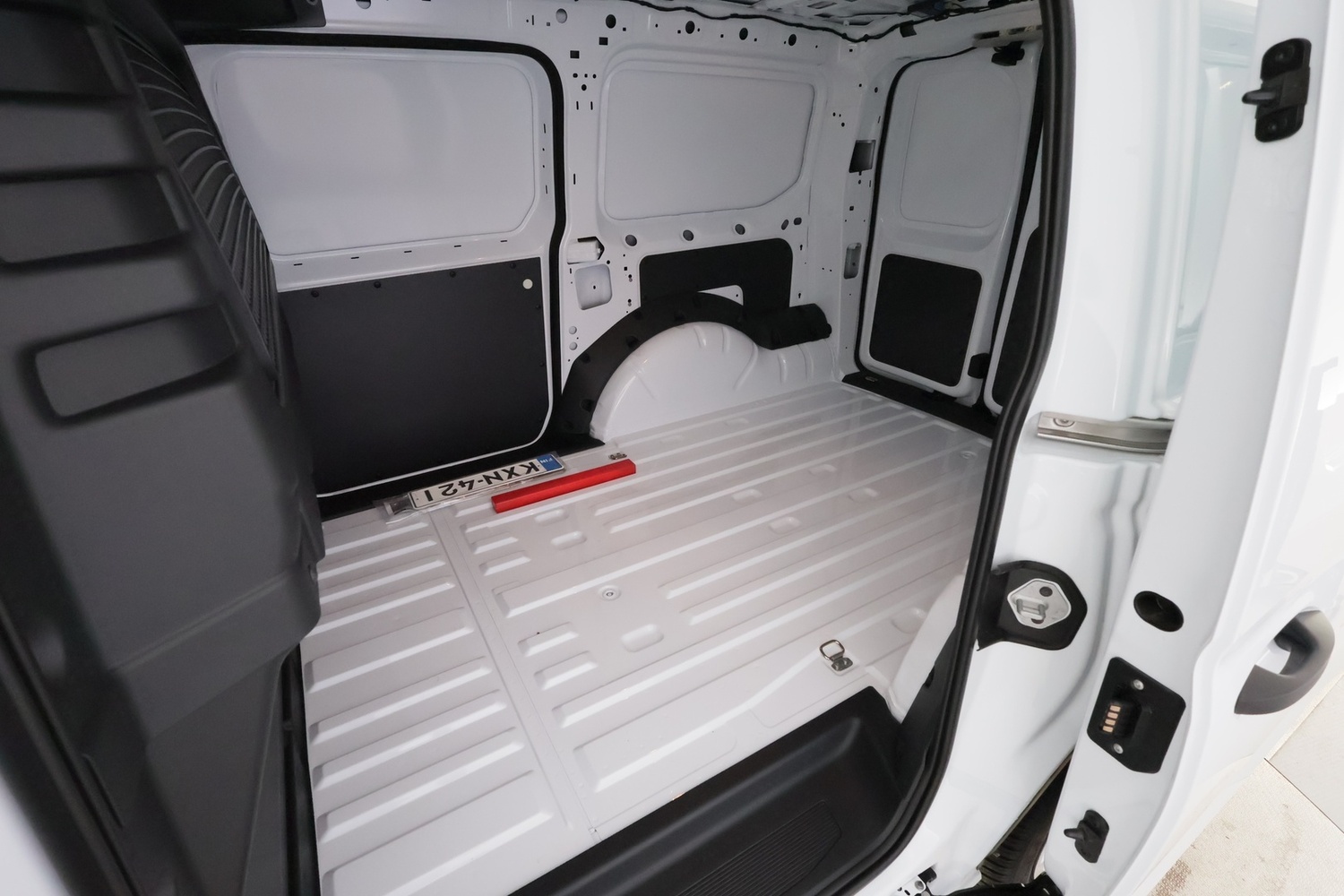 Ford Transit Connect vaihtoauto