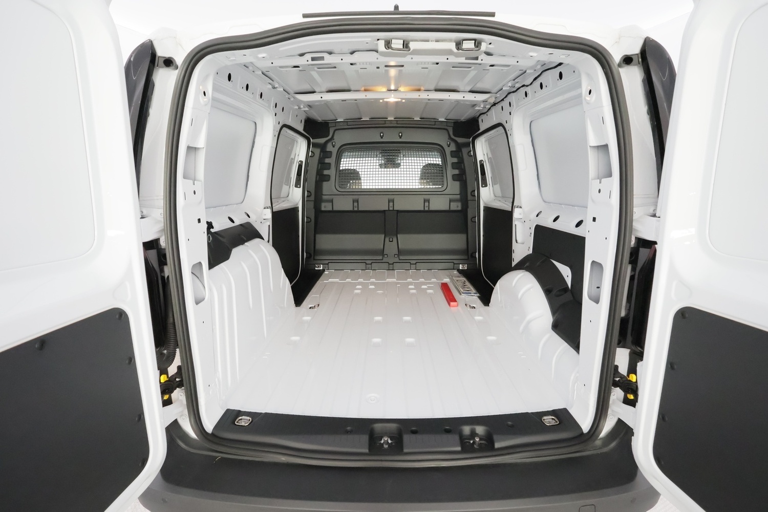 Ford Transit Connect vaihtoauto