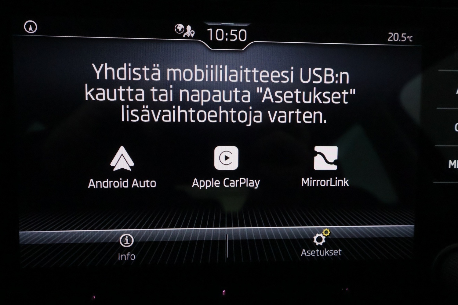 Skoda Karoq vaihtoauto