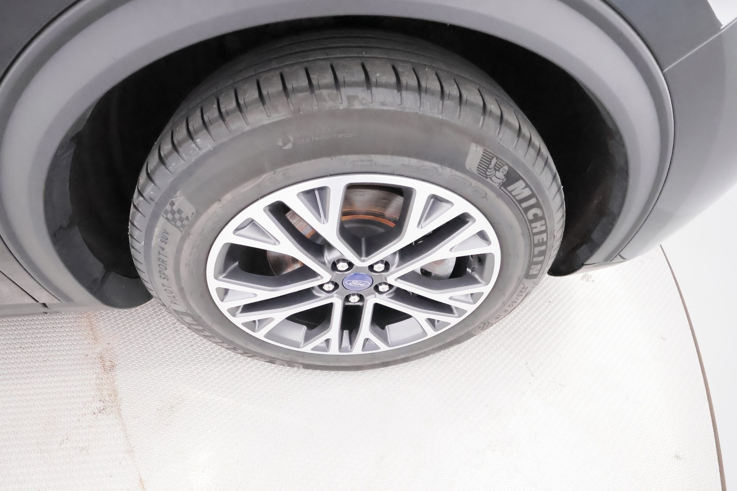 Ford Kuga vaihtoauto