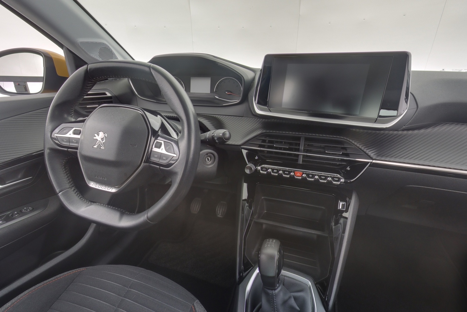 Peugeot 208 vaihtoauto