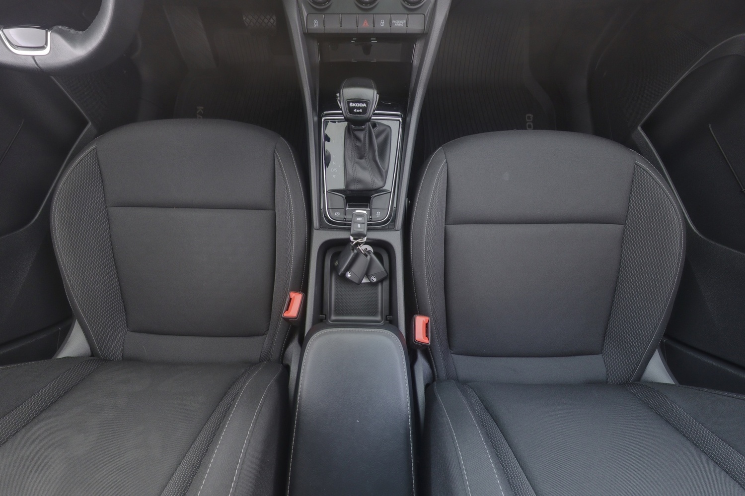 Skoda Karoq vaihtoauto
