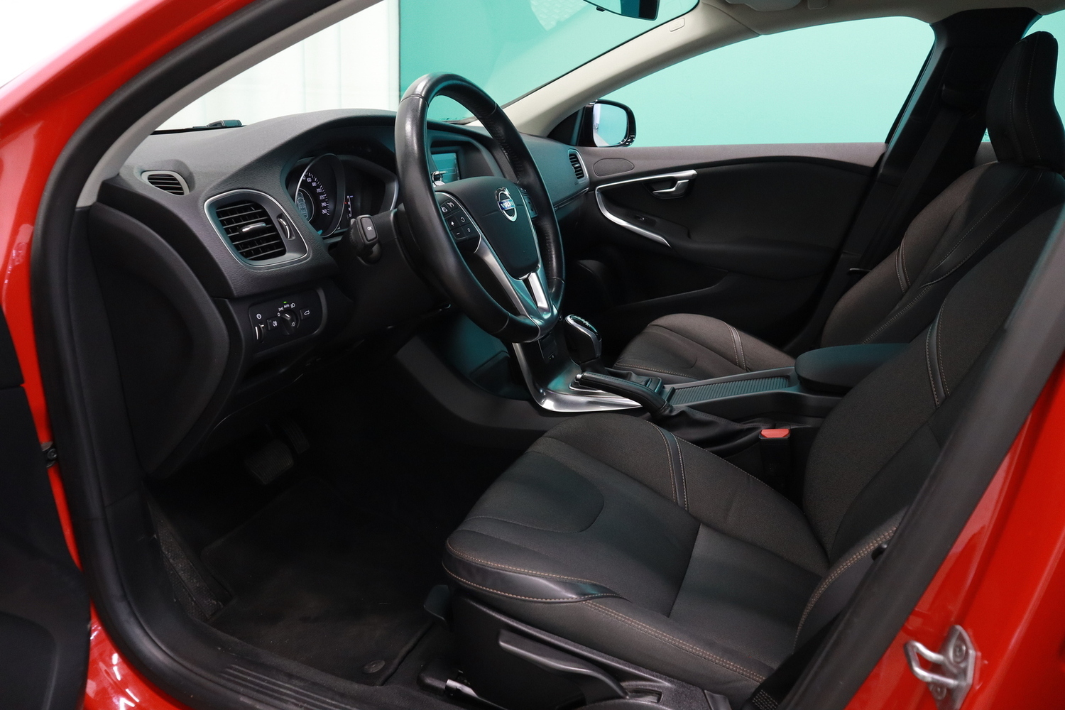 Volvo V40 Cross Country vaihtoauto
