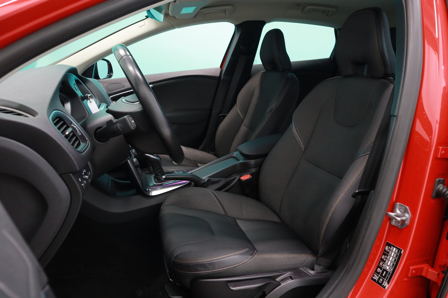 Volvo V40 Cross Country vaihtoauto