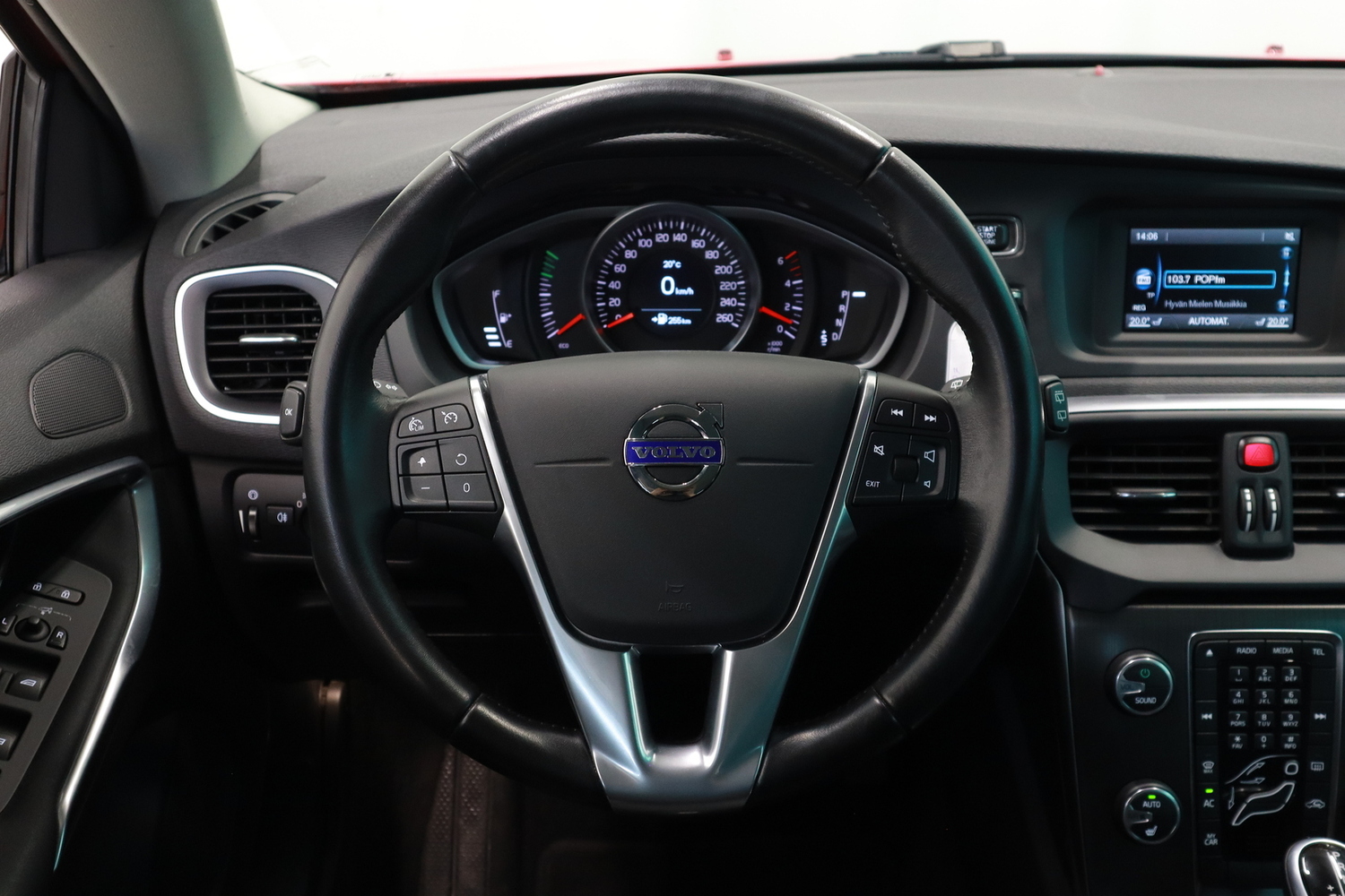 Volvo V40 Cross Country vaihtoauto