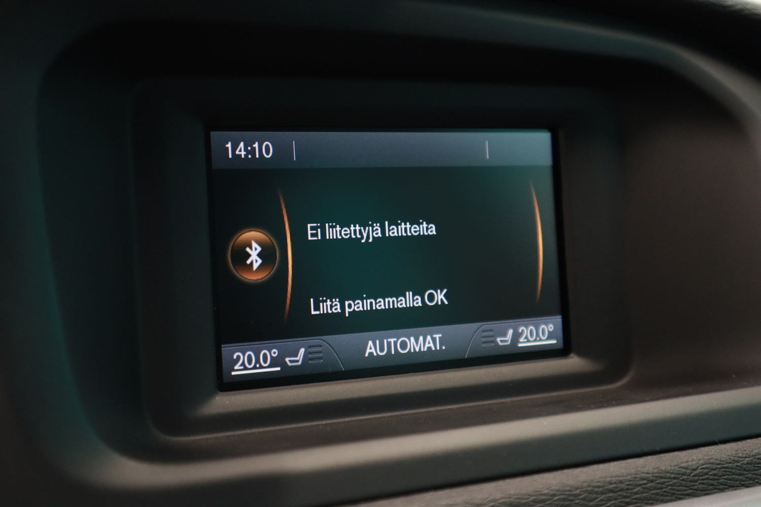 Volvo V40 Cross Country vaihtoauto