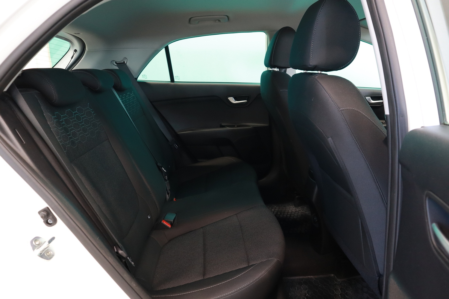Kia Rio vaihtoauto