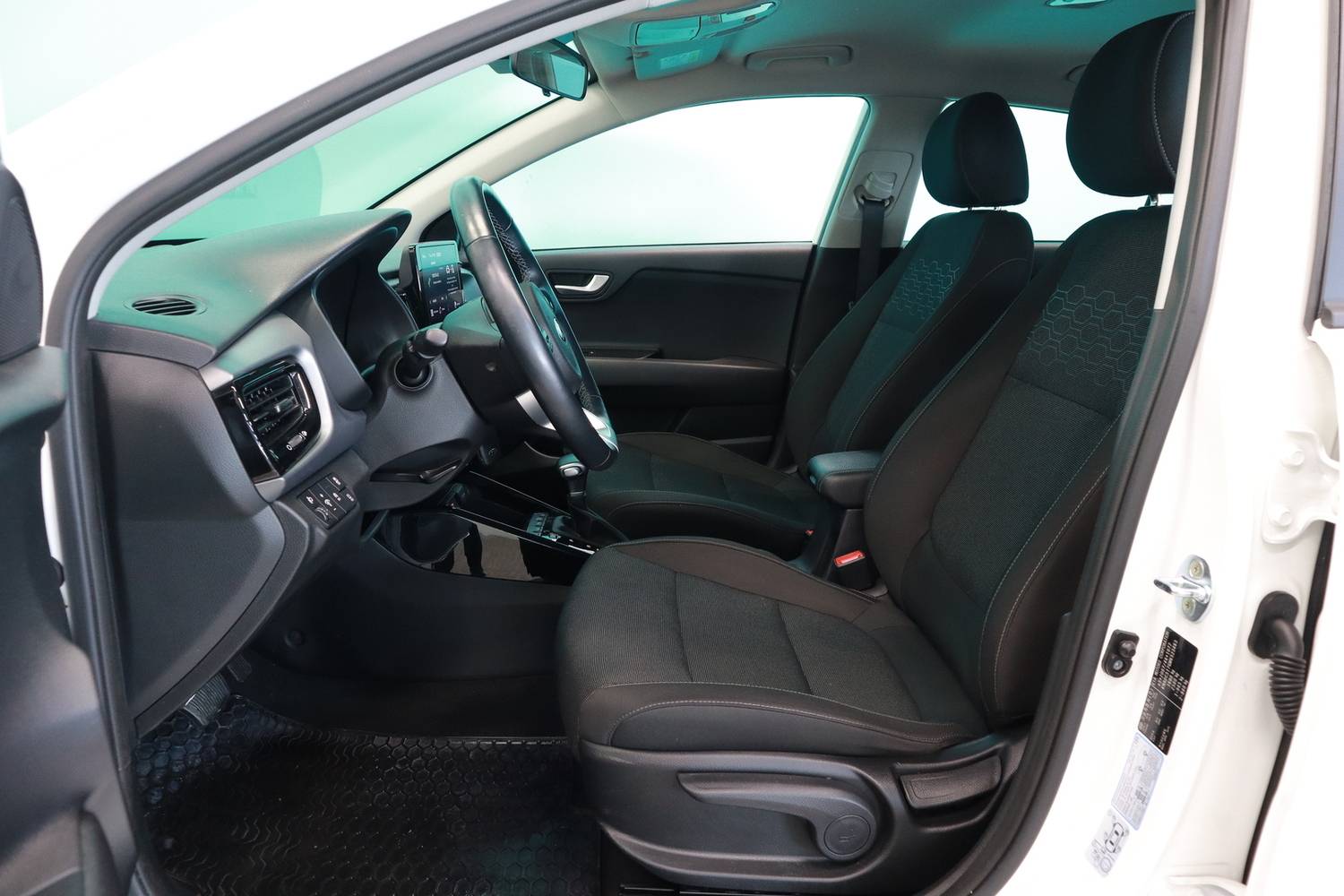 Kia Rio vaihtoauto