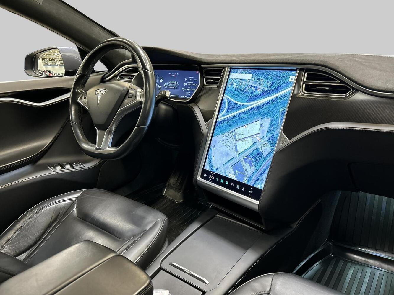 Tesla Model S vaihtoauto