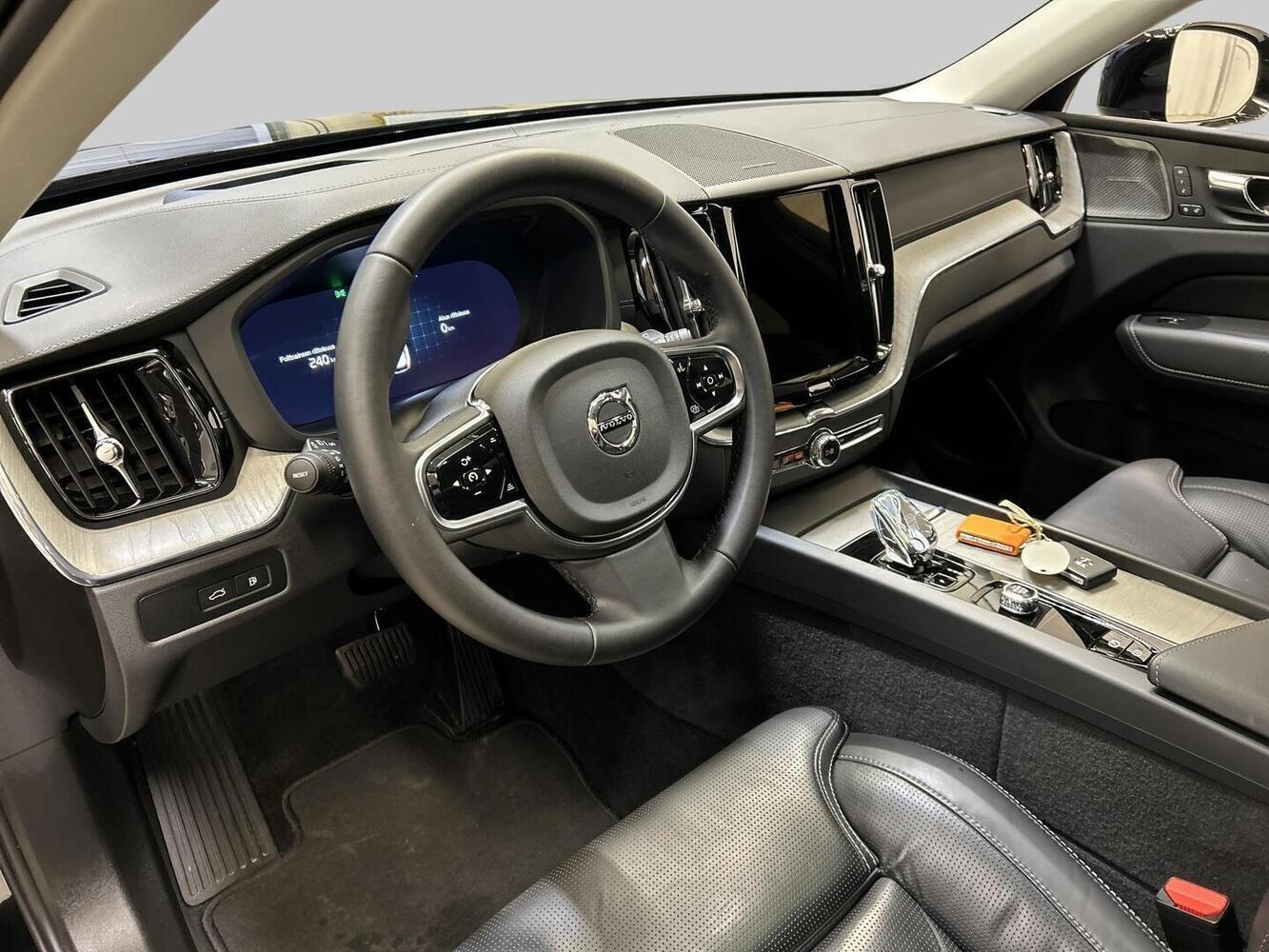 Volvo XC60 vaihtoauto