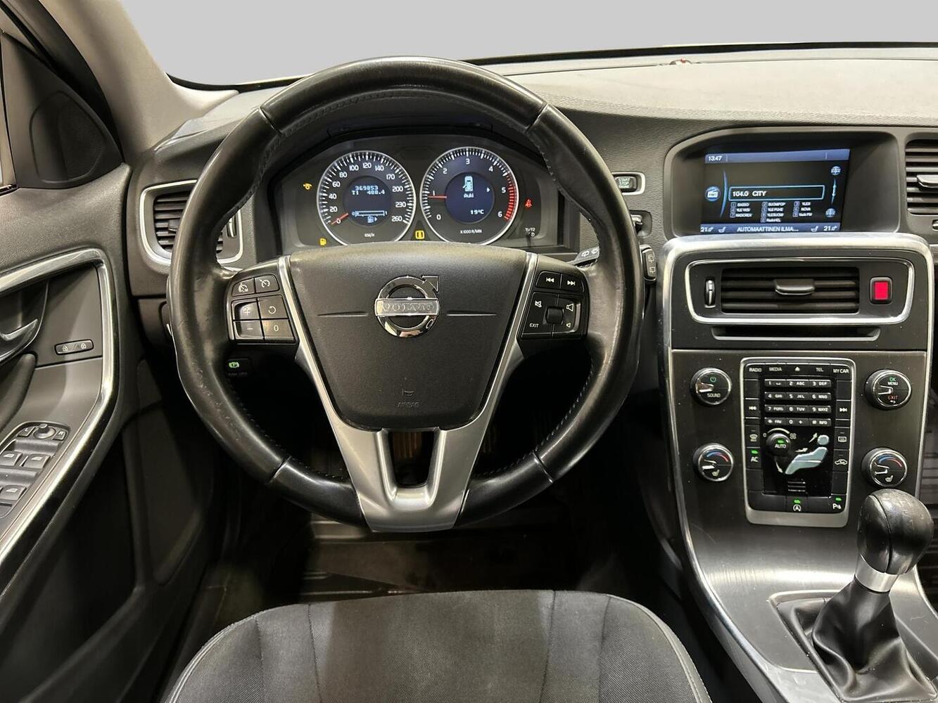 Volvo V60 vaihtoauto