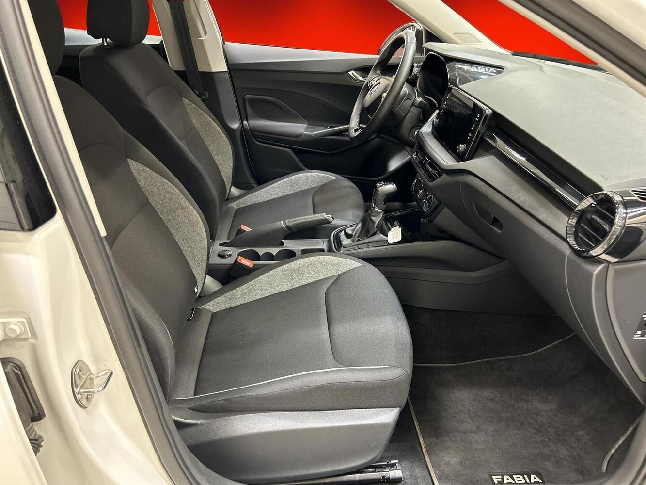 Skoda Fabia vaihtoauto