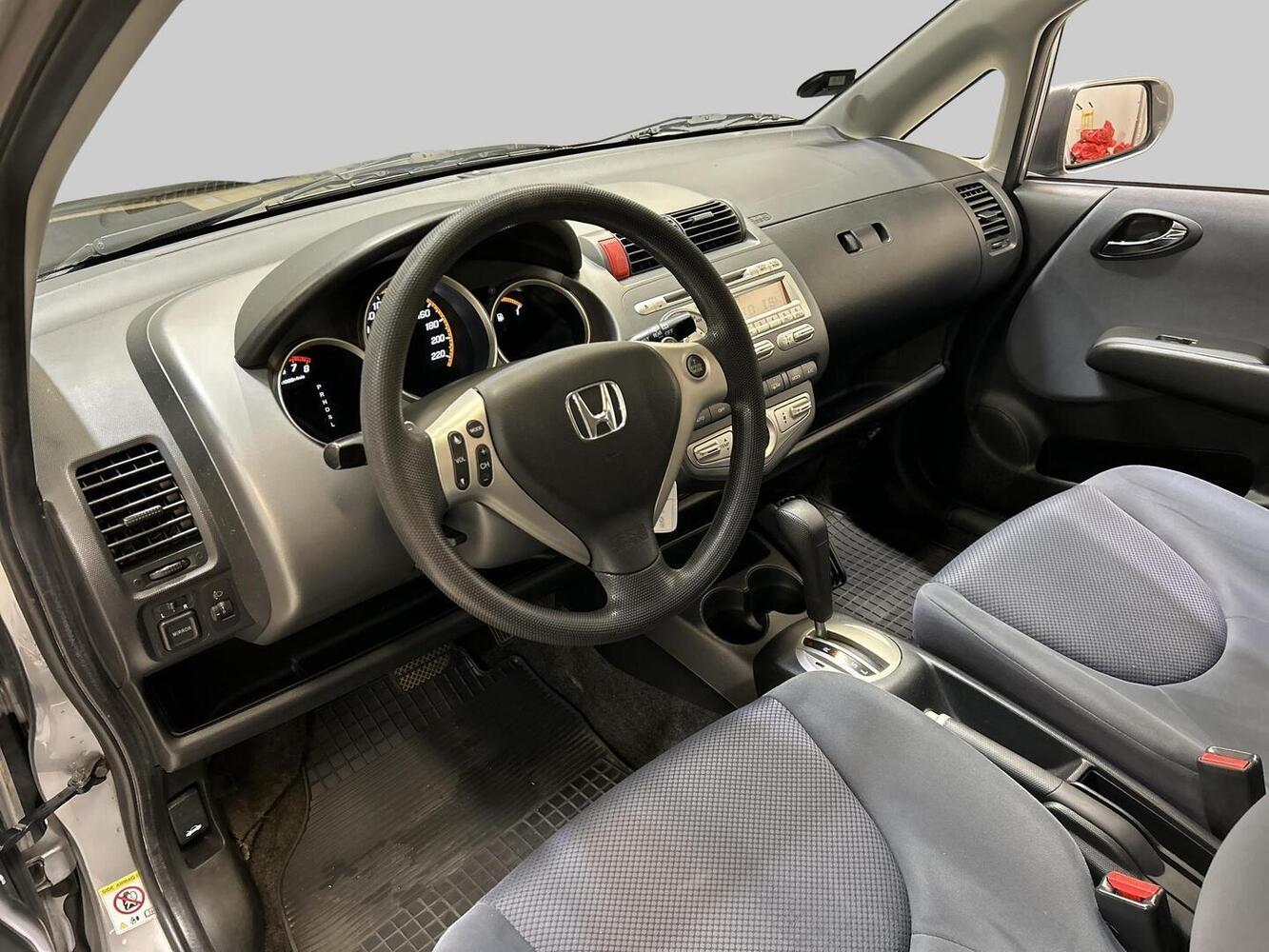 Honda Jazz vaihtoauto